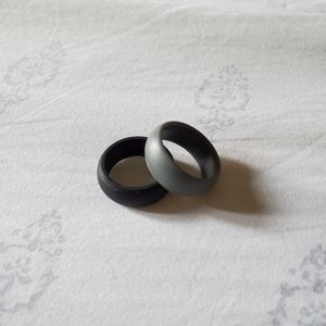 🛍 Bundle of 2 Silicone Rings